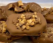 Custom Box of Milk Chocolates - Big Buck's Ice Cream