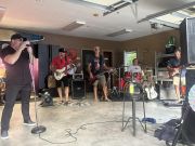 Fish Heads Bar & Grill, Trick Fly
