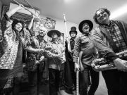 Fish Heads Bar & Grill, Magenta Sunshine