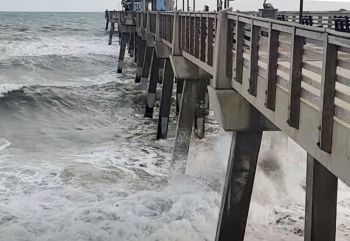 Jennette's Pier, Drummy Day