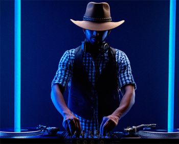 Jolly Roger Restaurant, Karaoke with DJ Cowboy Joe