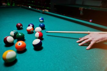 Jolly Roger Restaurant, Sunday Pool Tournament