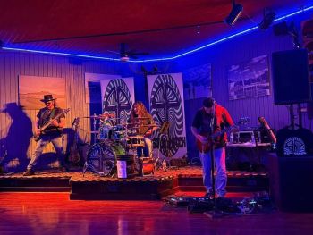 Jolly Roger Restaurant, Soul Patch Band