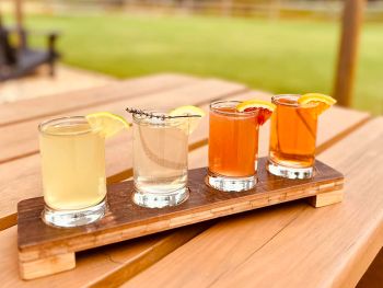 Buffalo City Distillery, Mimosa Flight