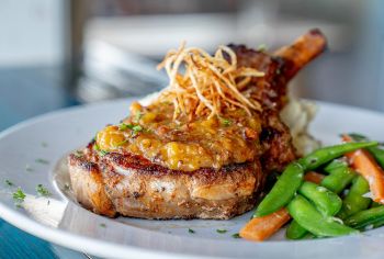 The Pony and the Boat Comfort Kitchen, Pork Chop