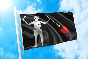 Kitty Hawk Kites, Flapping Flags - Edward Teach