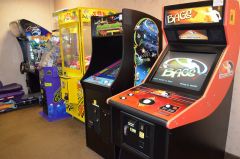 Game room at Hilton Garden Inn Outer Banks/Kitty Hawk