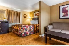 Seahorse Inn &amp; Cottages photo