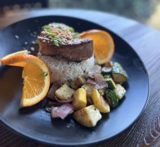 TRiO Restaurant &amp; Market photo