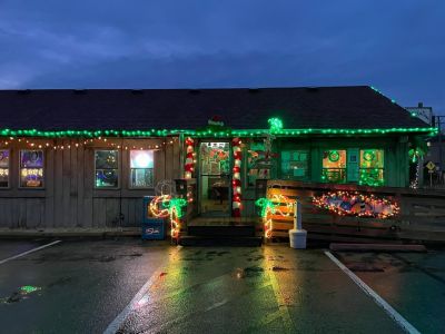 Bonzer Shack Bar &amp; Grill photo