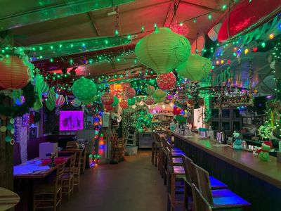 Bonzer Shack Bar &amp; Grill photo