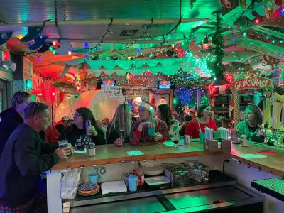 Bonzer Shack Bar &amp; Grill photo