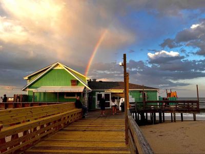 Fish Heads Bar &amp; Grill photo