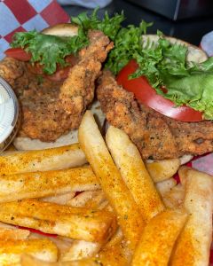 Bonzer Shack Bar &amp; Grill photo