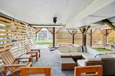 Cola Vaughan Realty photo