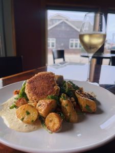 TRiO Restaurant &amp; Market photo