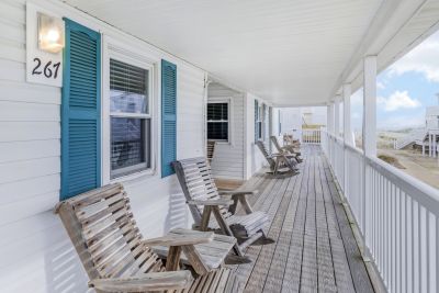 Outer Banks Hotels &amp; Vacation Rentals photo