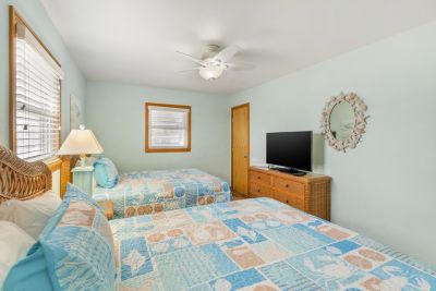 Outer Banks Hotels &amp; Vacation Rentals photo