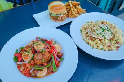 Shipwrecks Taphouse &amp; Grill photo