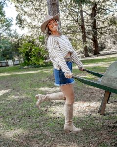 Foxy Flamingo Boutique photo