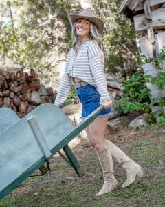 Foxy Flamingo Boutique photo