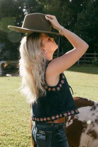 Foxy Flamingo Boutique photo