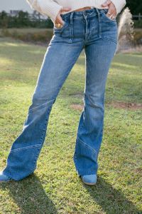 Foxy Flamingo Boutique photo