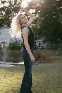 Foxy Flamingo Boutique photo