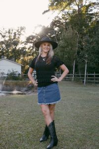 Foxy Flamingo Boutique photo