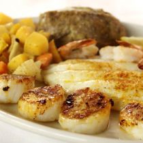 Basnight’s Lone Cedar Outer Banks Seafood Restaurant, Restaurant