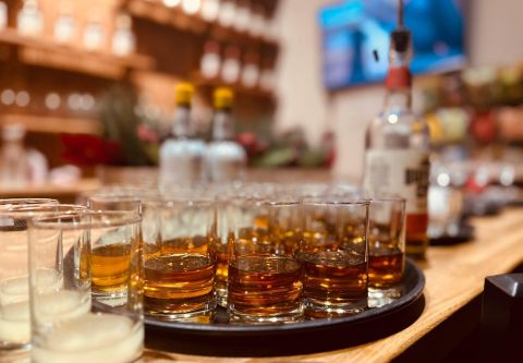 Buffalo City Distillery, Mocktail or Cocktail Classes